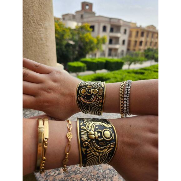 Winged Scarab Sun Bangle – Handmade Egyptian Brass Cuff for Luck & Protection - Picture 7 of 7
